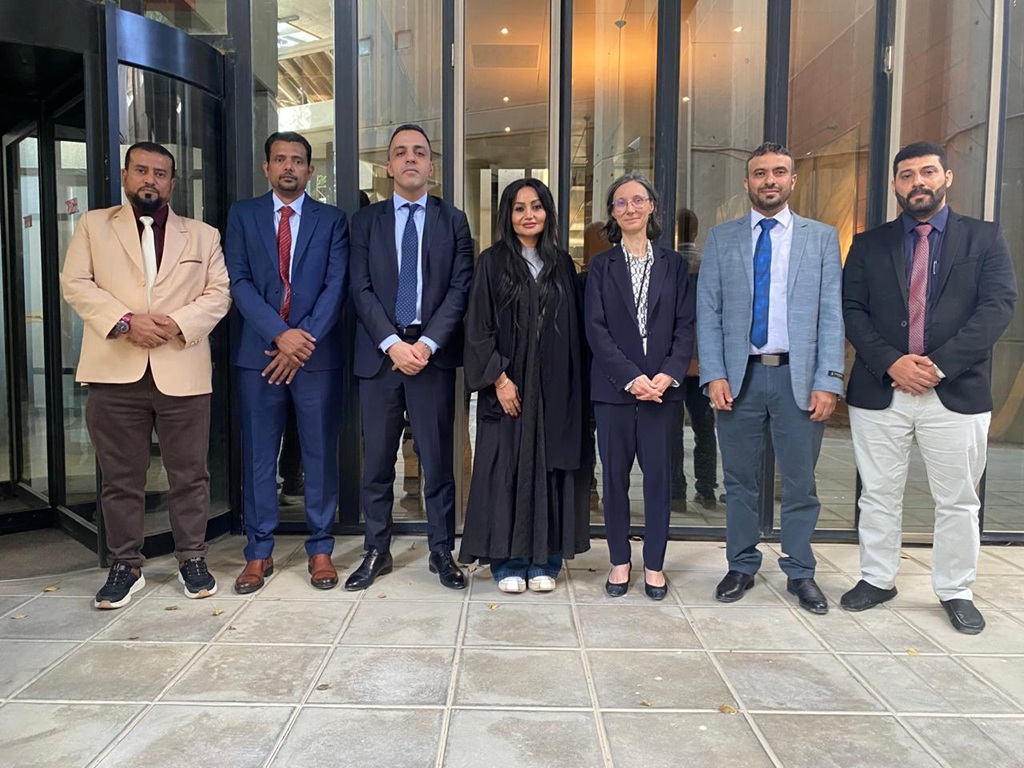 وفد من الحراك التهامي يلتقي السفيرة الفرنسية لدى اليمن