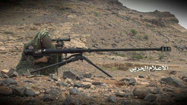 مقتل امرأة برصاص قناص حوثي شمال تعز وسط استمرار استهداف الأحياء السكنية