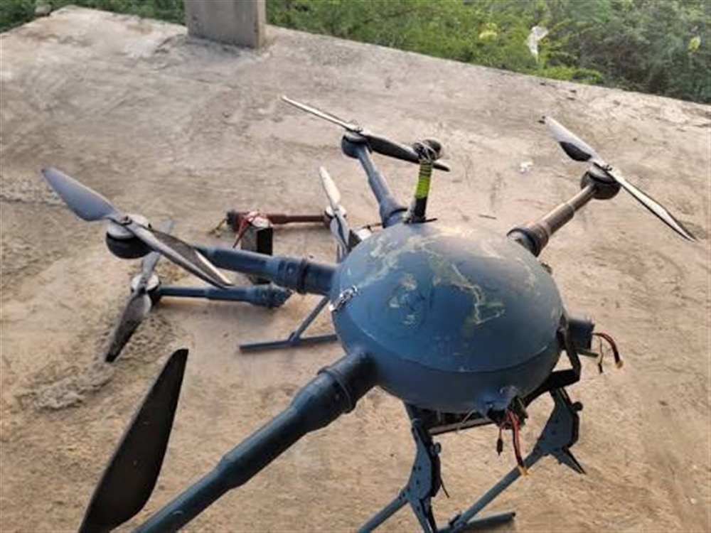 القوات الحكومية تسقط طائرة مسيرة حوثية غربي تعز