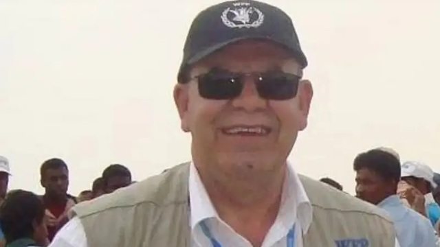 الداخلية اليمنية: أمن تعز يتسلم من شرطة الضالع أحد المتهمين باغتيال مدير مكتب الامم المتحدة بتعز