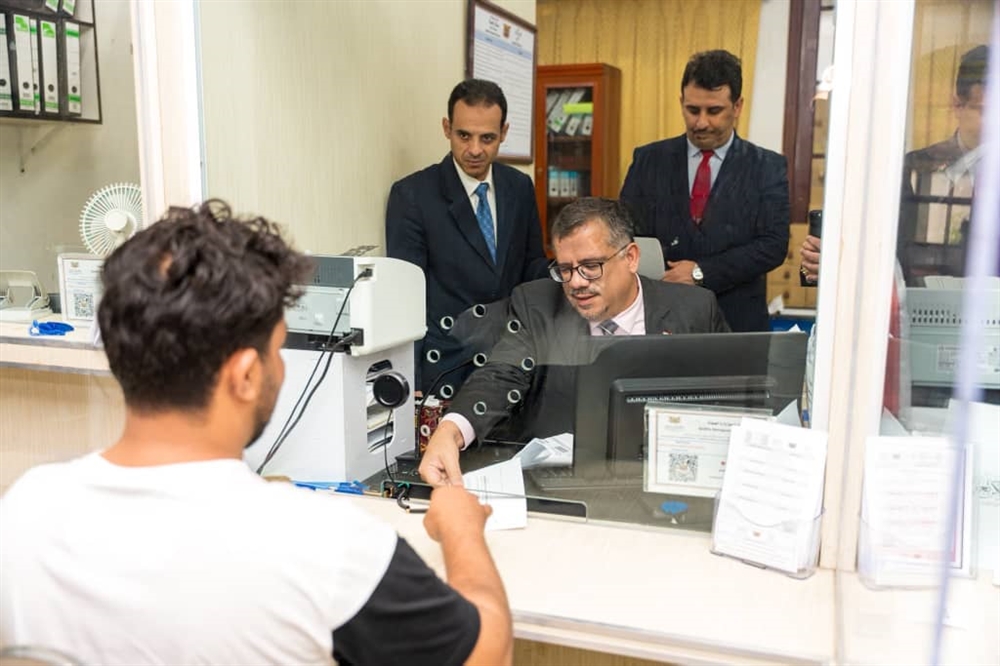 سفارة اليمن في كوالالمبور تدشّن تسليم إقامات 2026 لليمنيين المقيمين في ماليزيا