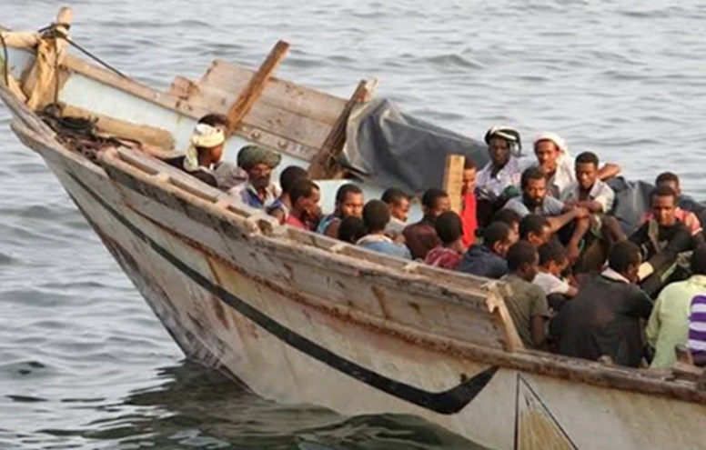 وصول 120 مهاجر اثيوبي إلى سواحل شبوة
