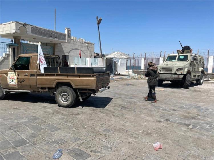 إغلاق كافة مقار المجلس الانتقالي الجنوبي المنحل في عدن واستعادة المباني الحكومية