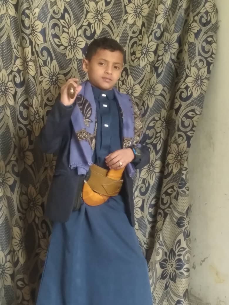 عشر سنوات خلف ”شباك الزيارة“.. نجل المعتقل المعيني يجدد نداء الإفراج عن والده مع حلول العيد