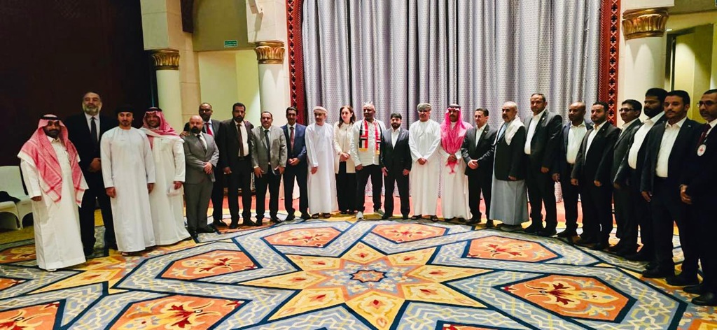 اليمن.. أول إعلان حكومي رسمي بشأن اتفاق تبادل الاسرى والمحتجزين في مسقط