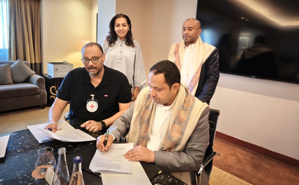 التوقيع على اتفاق لـ انتشال وتسليم الجثامين بين أطراف الصراع في اليمن