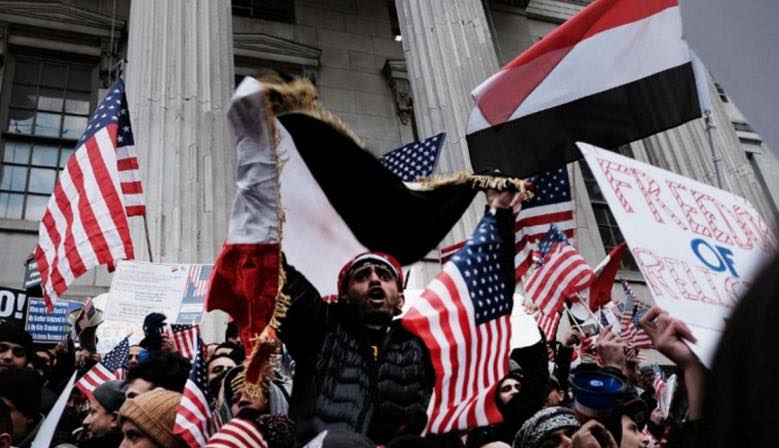 واشنطن: نصف متاجر البقالات في نيويورك يملكها يمنيون