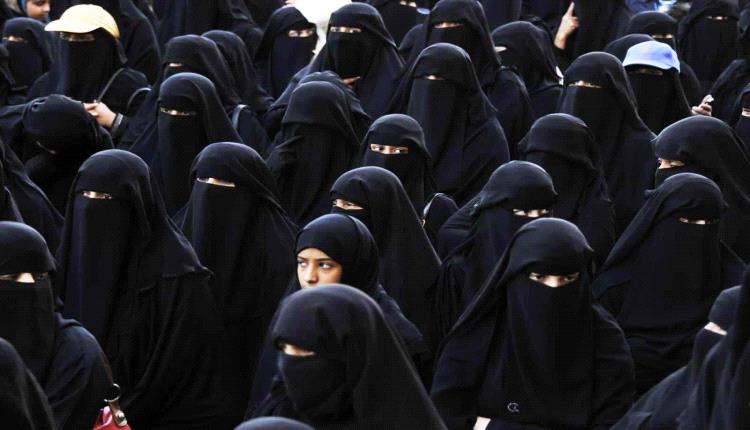 مركز حقوقي.. نساء اليمن بين النزوح والعنف وخطر يهدد حياتهن