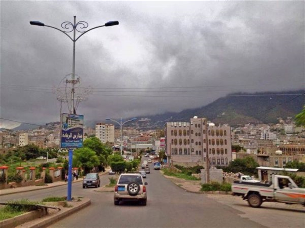 بسبب صلاة التراويح.. مليشيا الحوثي تختطف أئمة مساجد في إب