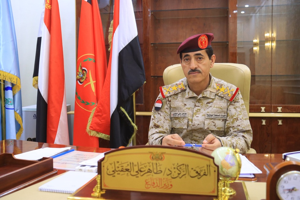 وزير الدفاع يعلن عن مفاجأة بشأن استعادة العاصمة صنعاء