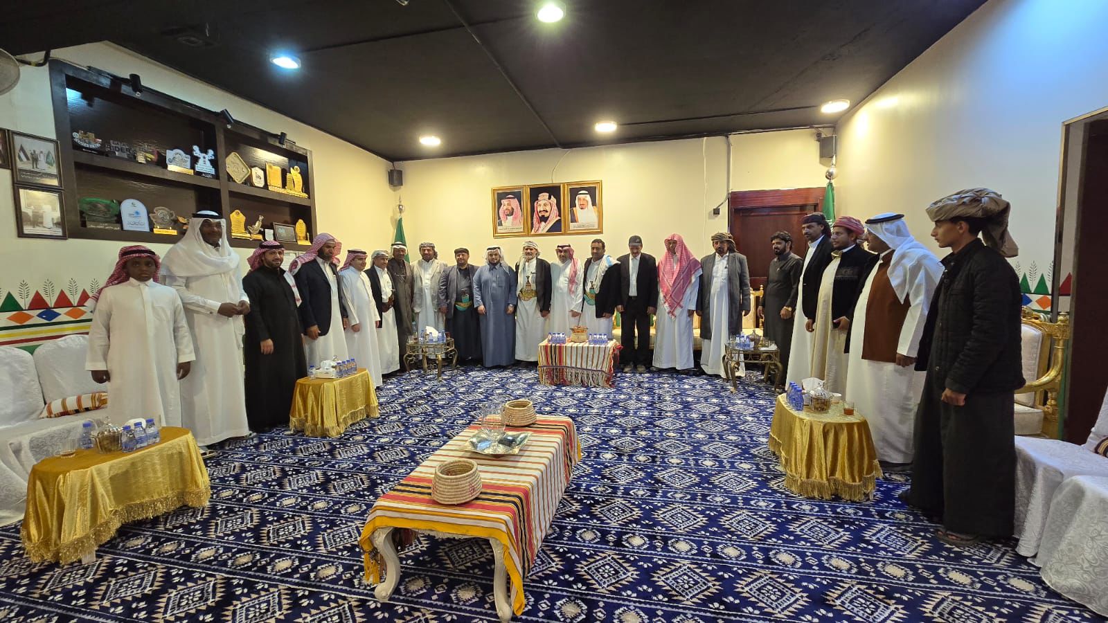 ديوانية سعودية تستضيف أبناء الجالية اليمنية في عسير لتعزيز الروابط الاجتماعية