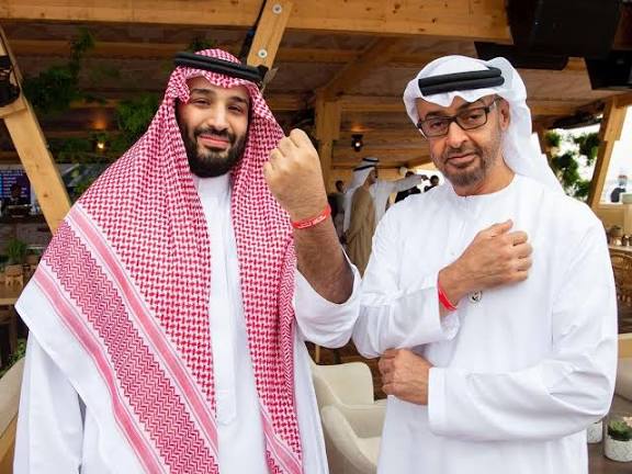 صحيفة أمريكية تكشف تفاصيل إتصال هاتفي أشعل صراع بين السعودية والإمارات في اليمن