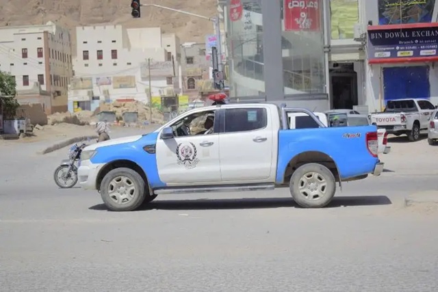 شرطة حضرموت تلقي القبض على  إثيوبي متهم بقتل شقيقته
