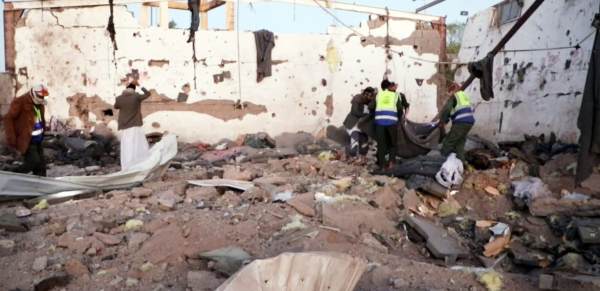 العفو الدولية تصف الغارة الأمريكية على مركز المهاجرين في صعدة بـ