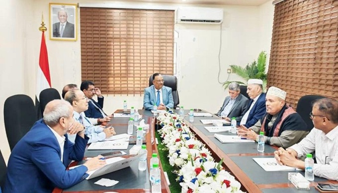 مصلحة الجمارك والغرفة التجارية تناقشان تعزيز تسهيل التجارة ومنح شهادات المشغل الاقتصادي